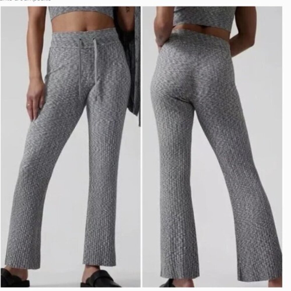 Athleta Revolve Pant Gray Heathered Ribbed Flare Leg Size M NWT - Picture 1 of 9